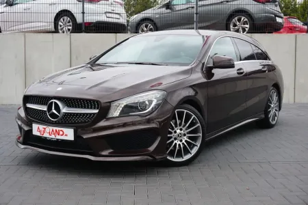 Mercedes-Benz CLA-Klasse AMG Line... 